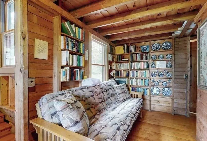 River View Home W/ Lovely Deck, Views & Fireplace