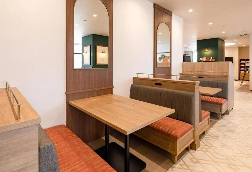 Comfort Hotel Chitose