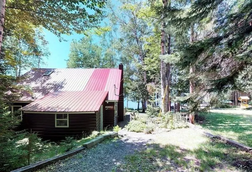 Dog Friendly Lakefront Cabin With Full Kitchen, Firepit, Free Wifi, Great Views