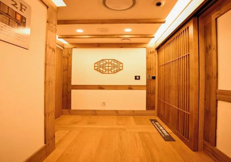 Hanok Hotel Daam