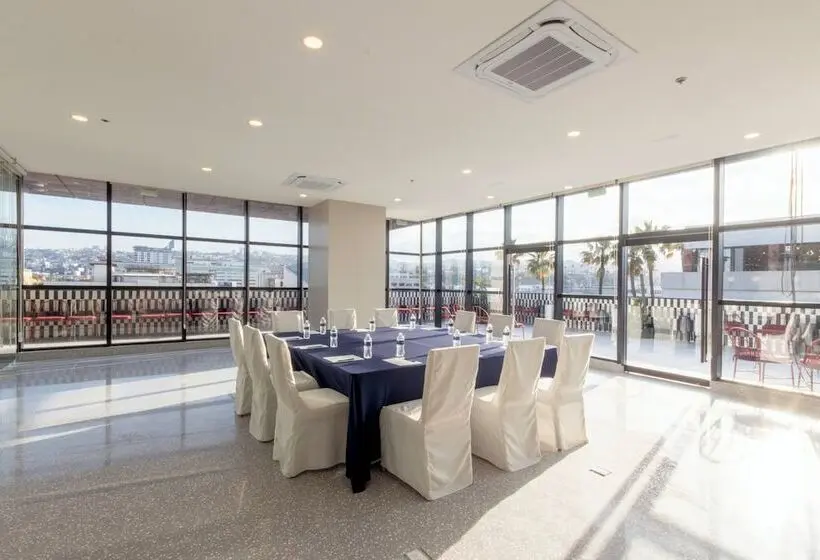ホテル Indigo Tijuana Downtown By Ihg