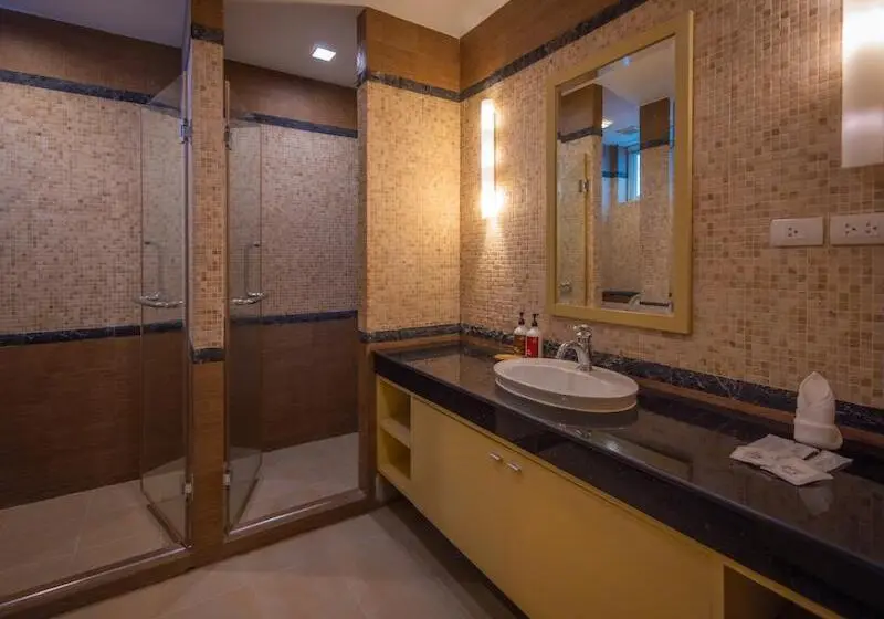 Hotel The Delfini Hua Hin - Hua Hin