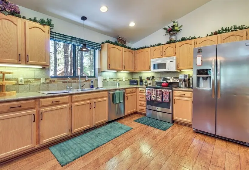 Large Deck & A/c! Serene Family Retreat In Pinetop