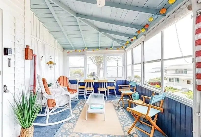 Ocean Point Home, Large Porch, Ocean View, Water Access