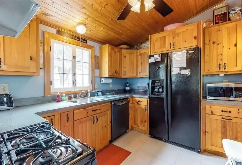 Ocean Point Home, Large Porch, Ocean View, Water Access