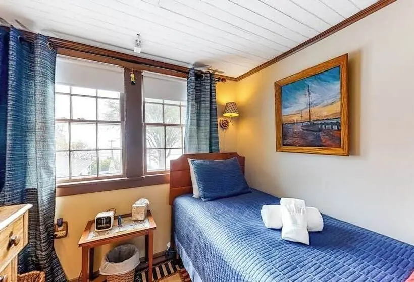 Ocean Point Home, Large Porch, Ocean View, Water Access