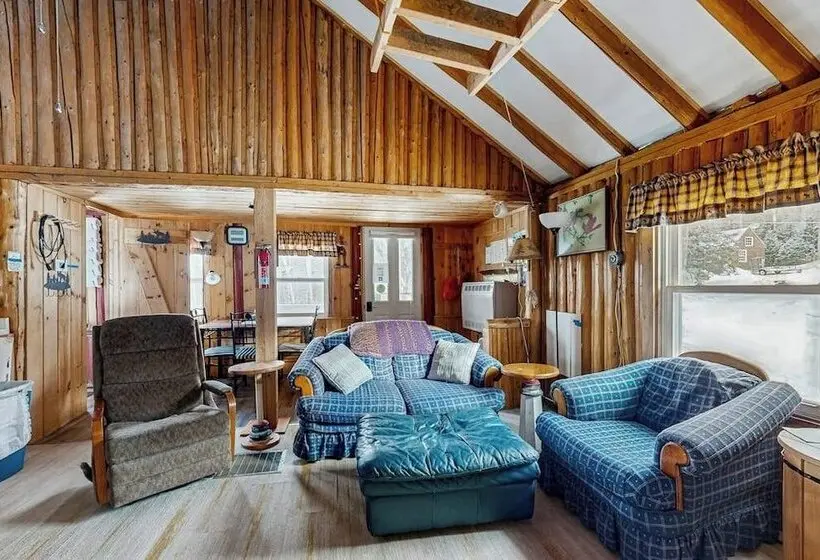 Rustic Cabin Near Boating, Fishing Or Hiking To The Lake   Dog Friendly