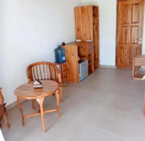 ホテル Tegal Sari