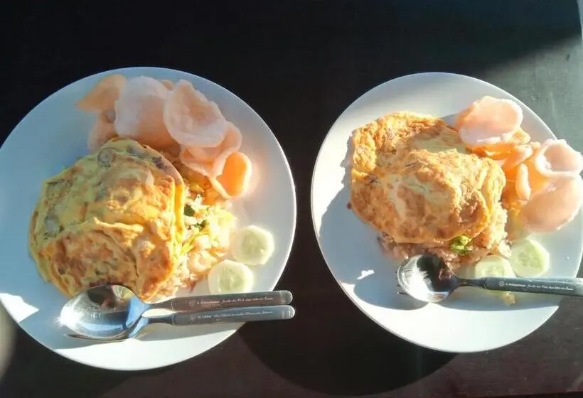ホテル Tegal Sari