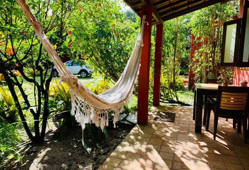 Hostel Salamandra Guest House