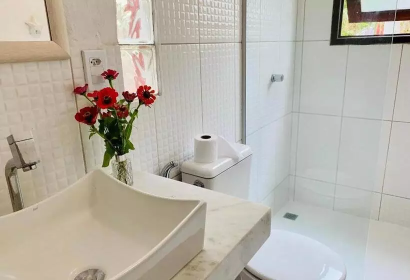 هاستل Salamandra Guest House