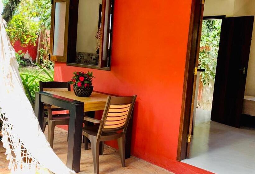 Hostel Salamandra Guest House