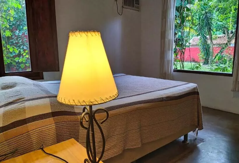 هاستل Salamandra Guest House