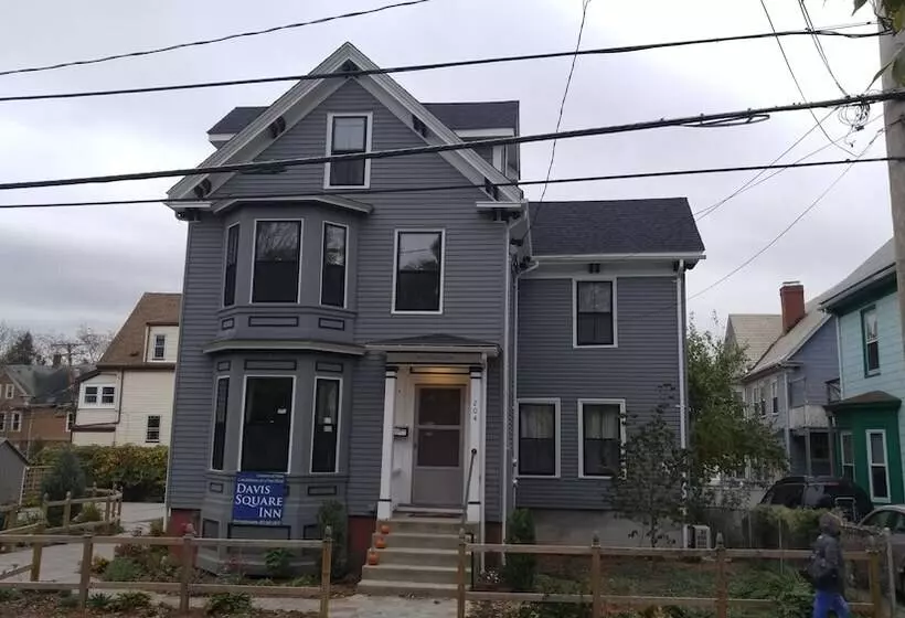 Aamiaismajoitus (B&B) Davis Square Inn