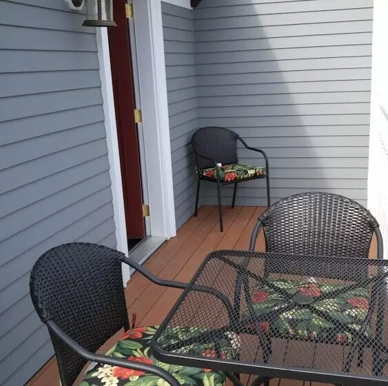 Aamiaismajoitus (B&B) Davis Square Inn