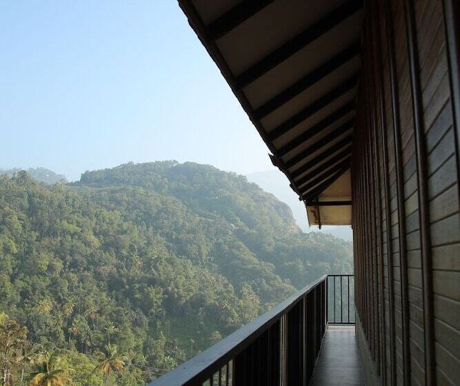 Dream Coconut Villa Resort