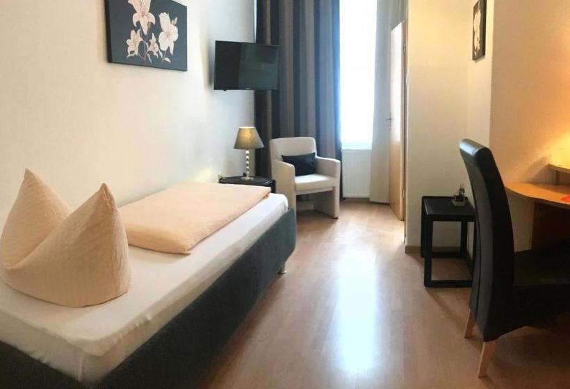 בית מלון כפרי Antoni