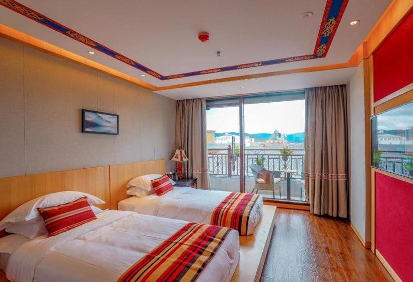 호텔 The 5th Meteorite Glory