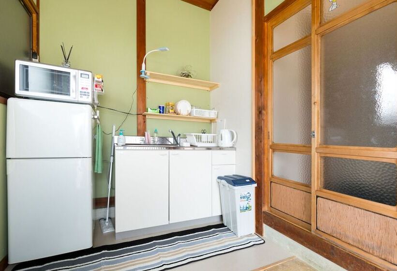 بنسيون A&z Guest House