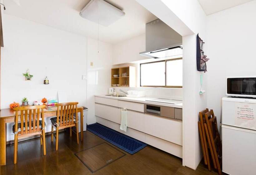 بنسيون A&z Guest House