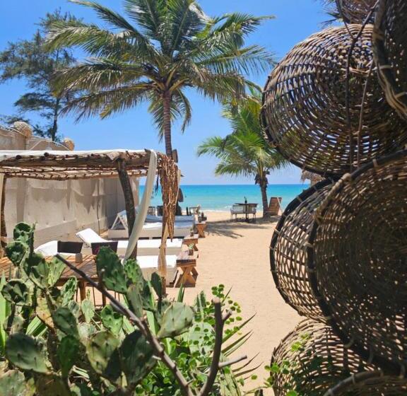 אתר נופש Memo's Beach