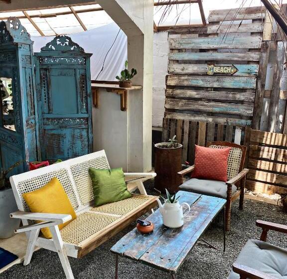 אתר נופש Memo's Beach