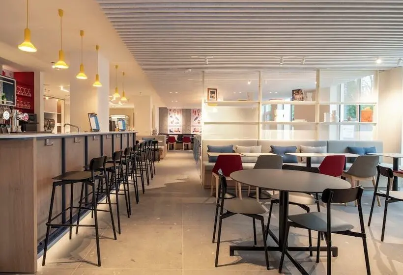 Hotelli Holiday Inn Express & Suites Ghent By Ihg