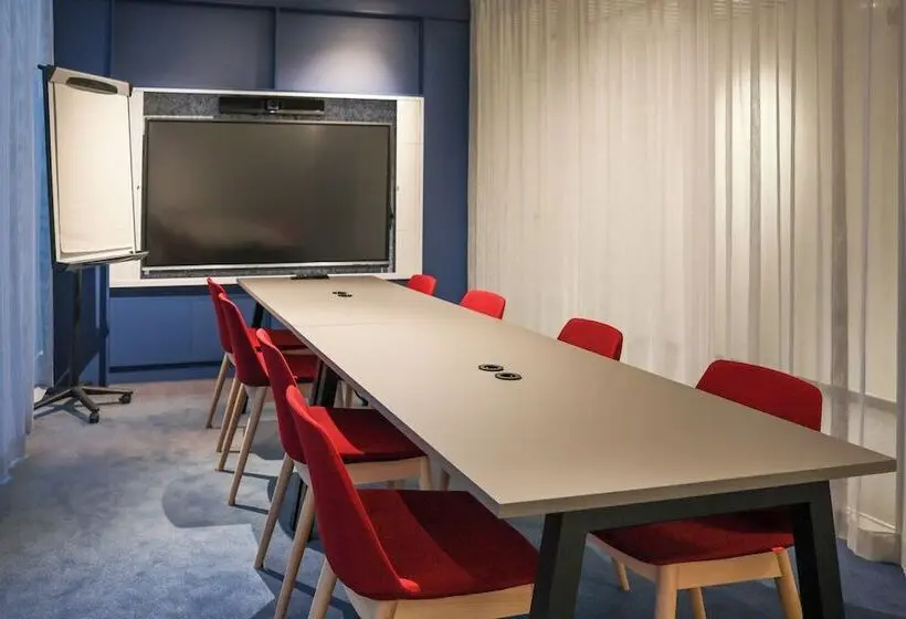 Hotelli Holiday Inn Express & Suites Ghent By Ihg