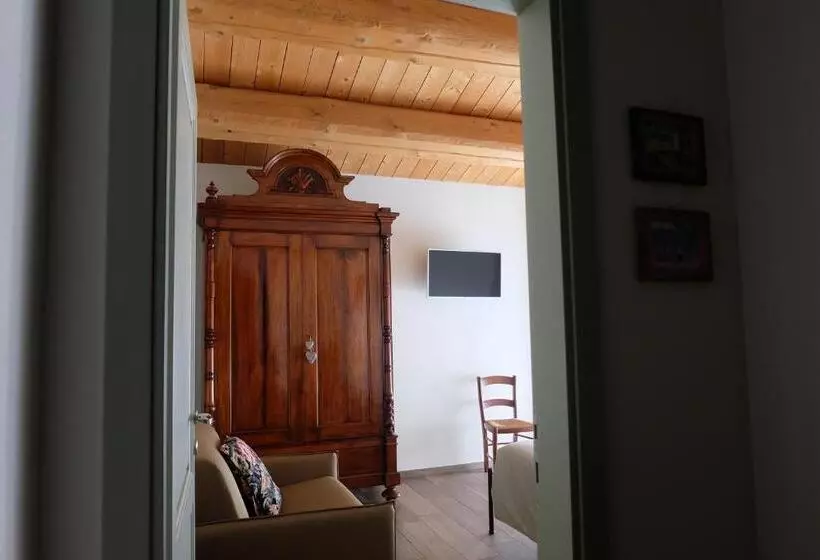 ホテル Agriturismo Ceriano