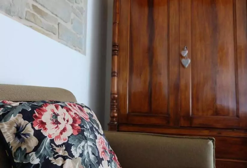 ホテル Agriturismo Ceriano