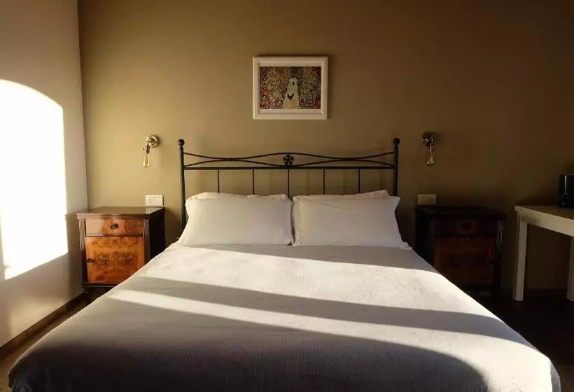 ホテル Agriturismo Ceriano
