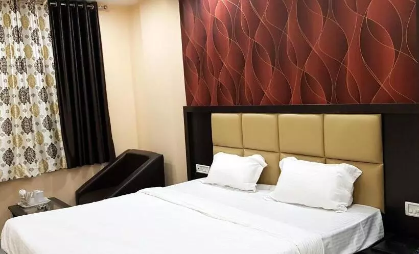 Hotel Olive Suites