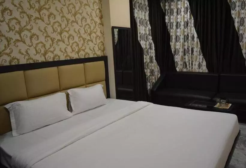 Hotel Olive Suites