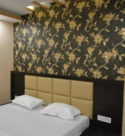 Hotel Olive Suites