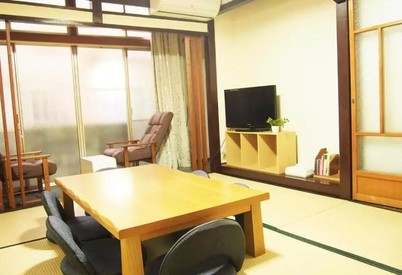ペンション Matsue Guesthouse