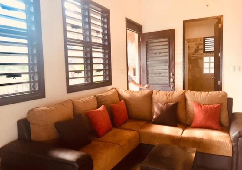 استراحتگاه Nah Uxibal Villa And Casitas