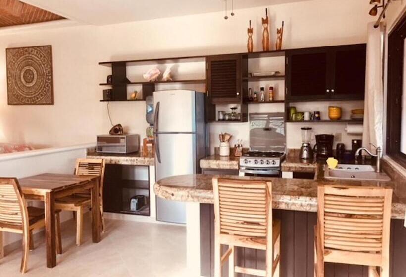 استراحتگاه Nah Uxibal Villa And Casitas