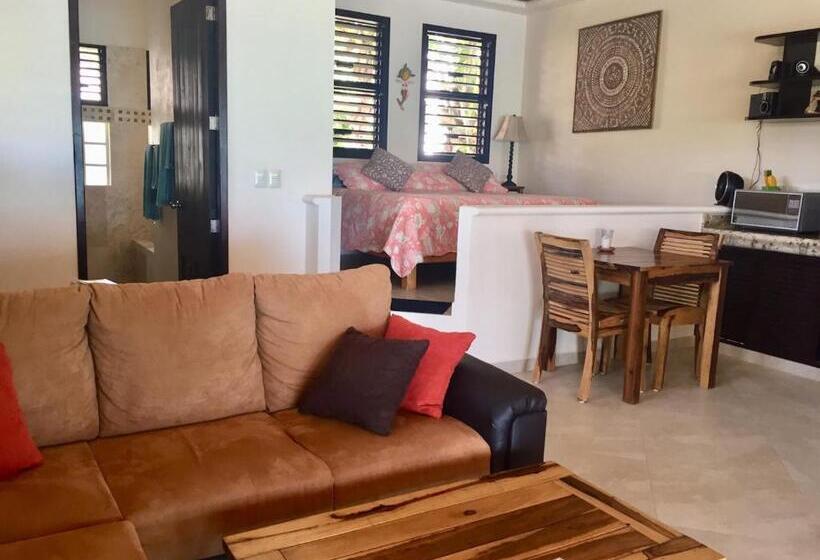 استراحتگاه Nah Uxibal Villa And Casitas