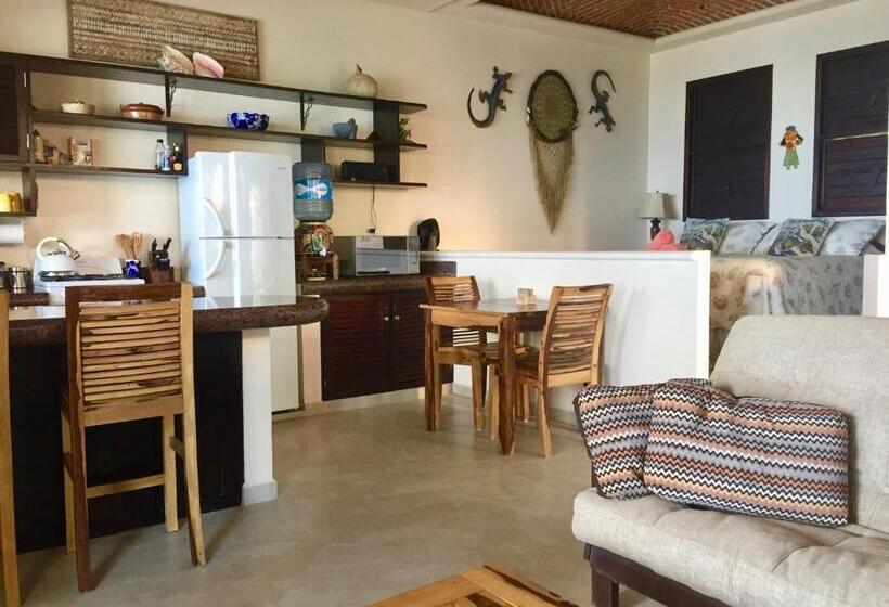 استراحتگاه Nah Uxibal Villa And Casitas