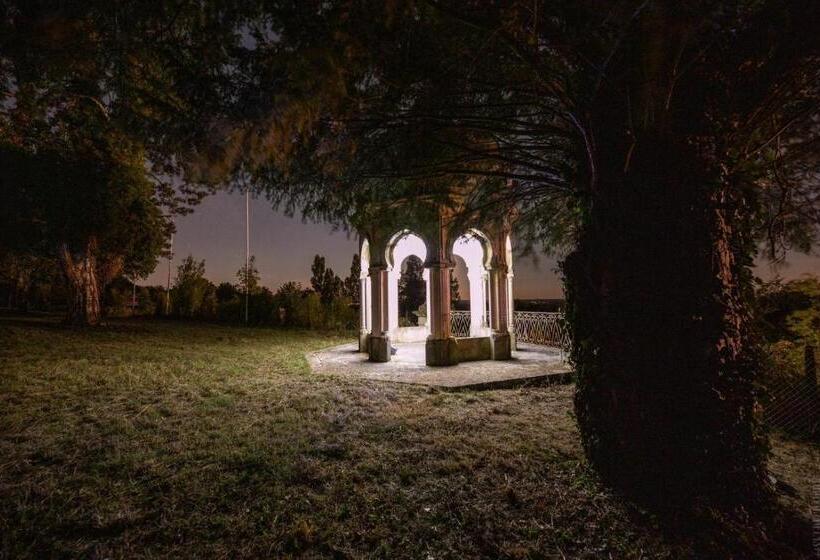 צימר Château De La Rocherie