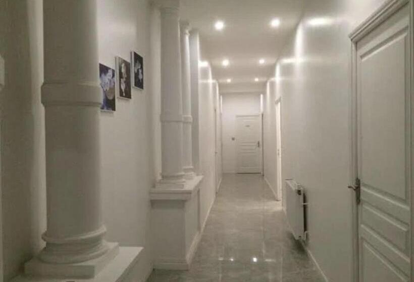 צימר Château De La Rocherie