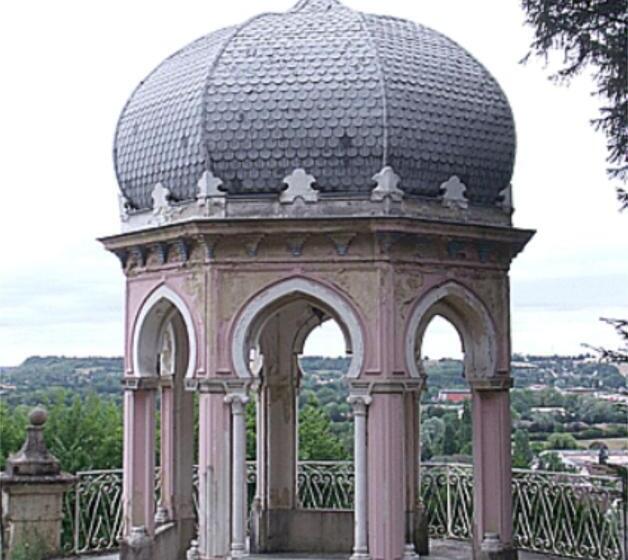 צימר Château De La Rocherie