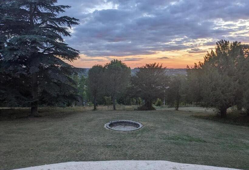 צימר Château De La Rocherie