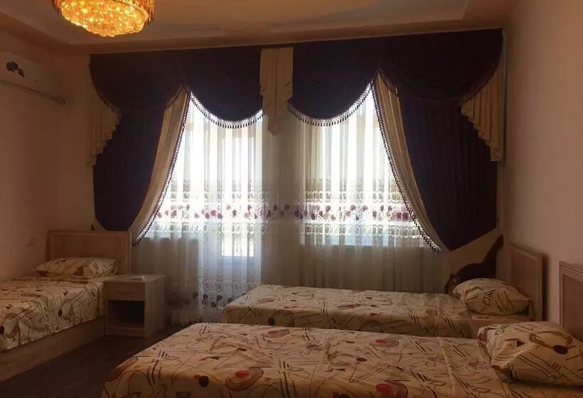 Daryo Hostel