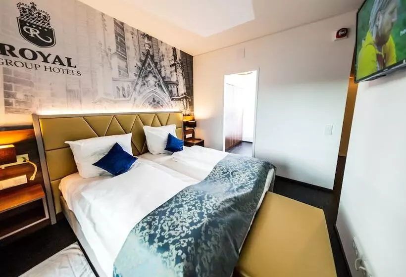 ホテル Best Western Plus Royal Suites