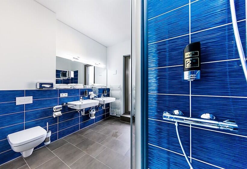 فندق Best Western Plus Royal Suites