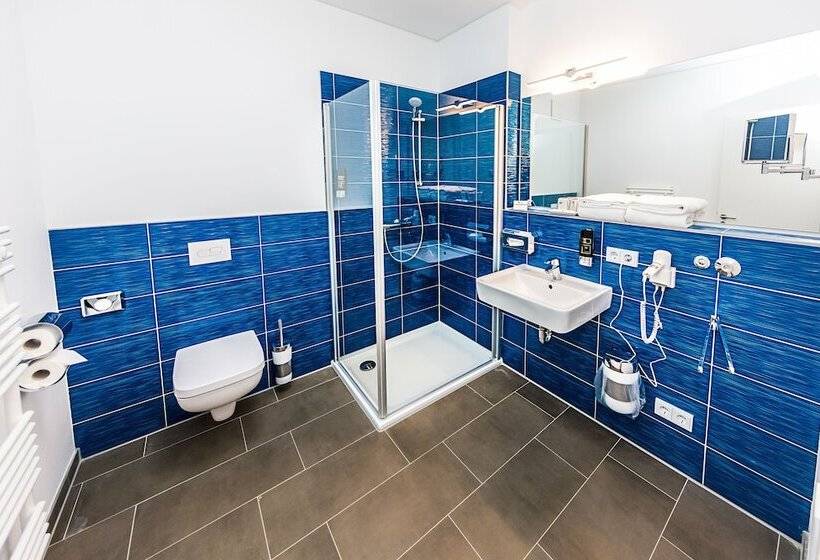 فندق Best Western Plus Royal Suites