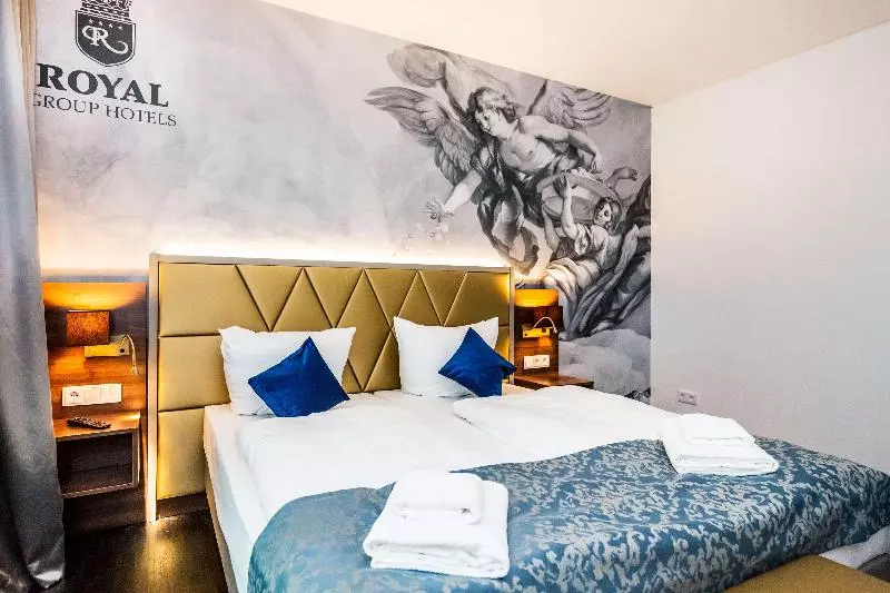ホテル Best Western Plus Royal Suites