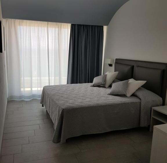 Ossuna Bay Hotel Boutique