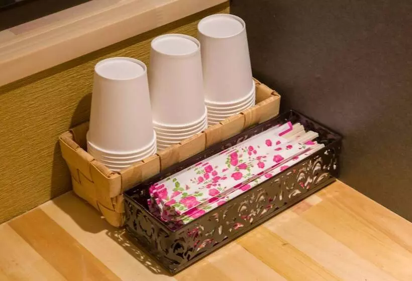 پانسیون 81 S Inn Kumamoto   Hostel